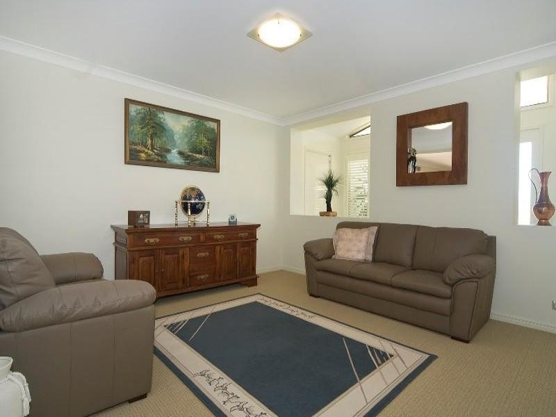 7 Birrobeen Street, Little Mountain QLD 4551