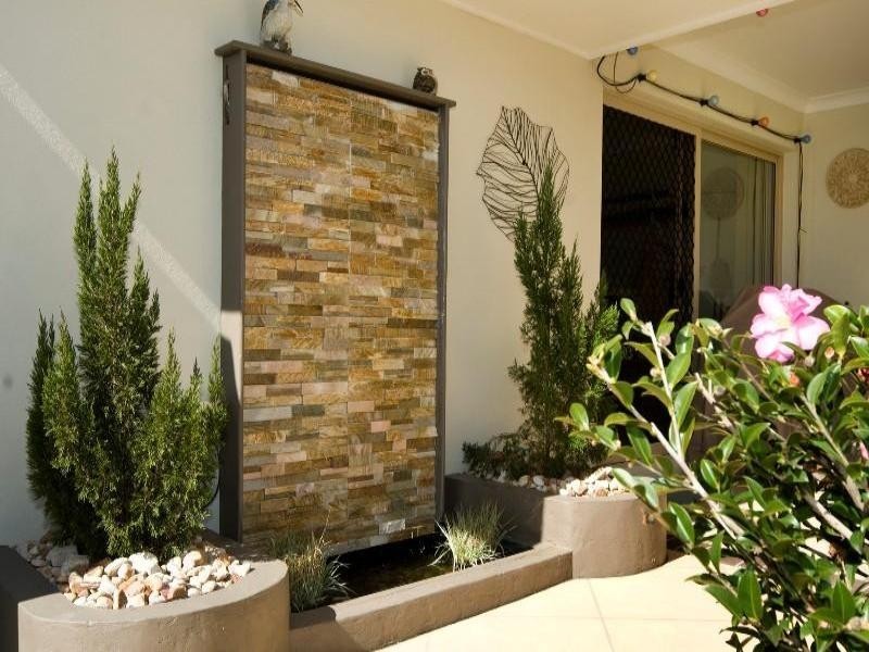 7 Birrobeen Street, Little Mountain QLD 4551