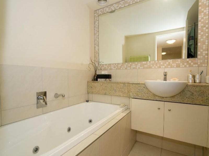 10/1 Leeward Apartments Bahamas Circuit, Parrearra QLD 4575