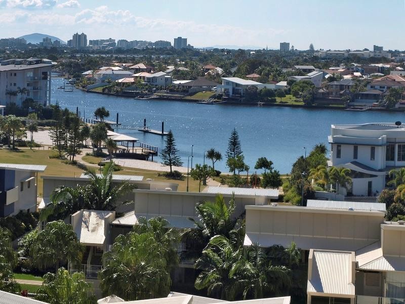 10/1 Leeward Apartments Bahamas Circuit, Parrearra QLD 4575