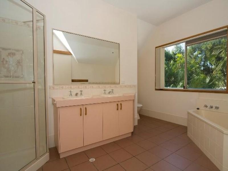 16 Heron Drive, Aroona QLD 4551