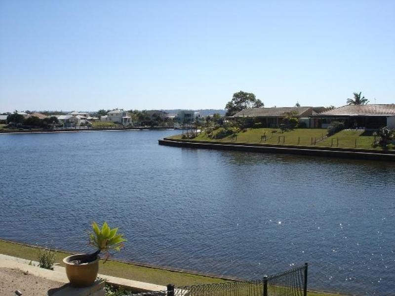 157/2 The Palms, Melody Court, Warana QLD 4575