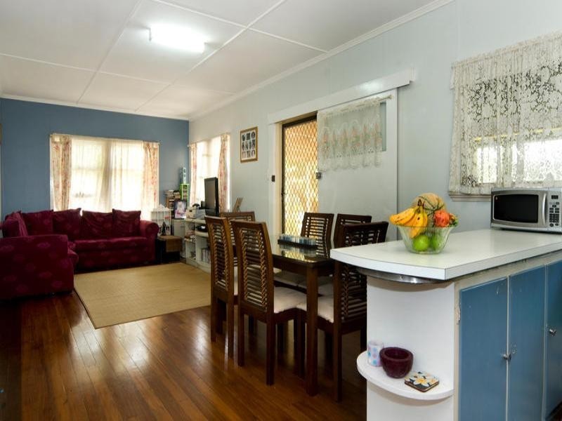 34 Suller Street, Caloundra QLD 4551