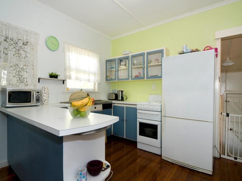 34 Suller Street, Caloundra QLD 4551