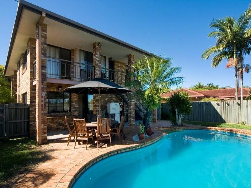 24 Ocean View Avenue, Mooloolaba QLD 4557