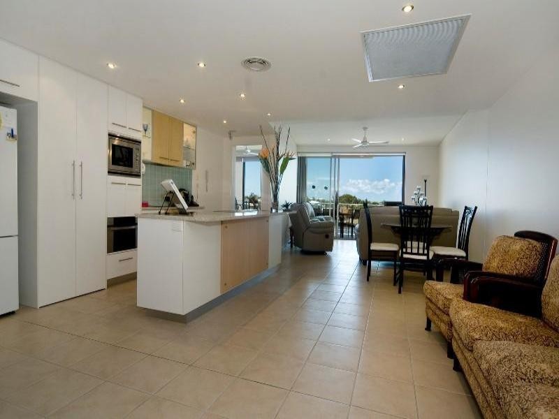 12/7 St Kitts Double Bay, Grand Parade, Parrearra QLD 4575