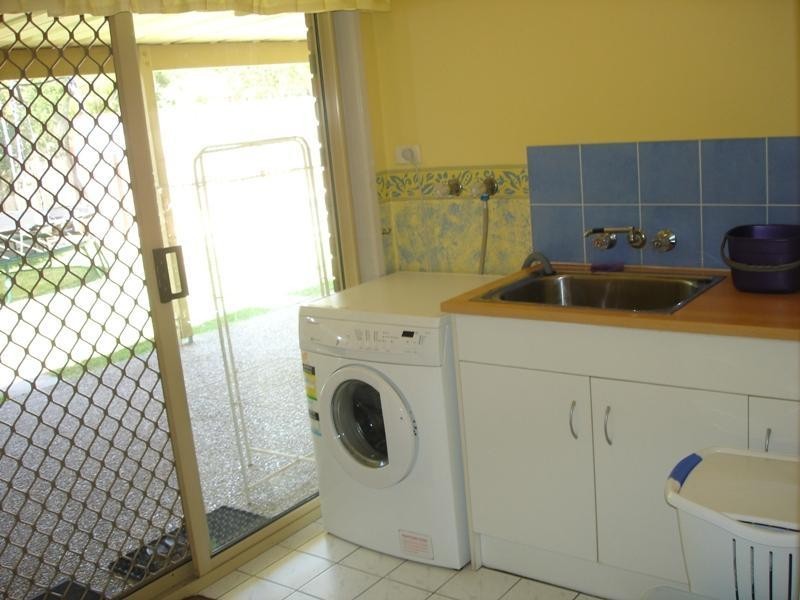 2 Carell Street, Currimundi QLD 4551