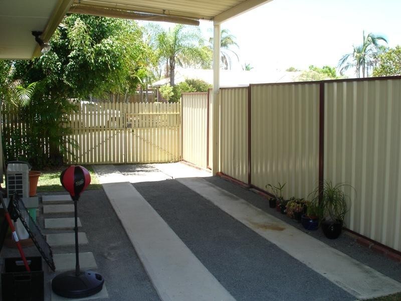 2 Carell Street, Currimundi QLD 4551