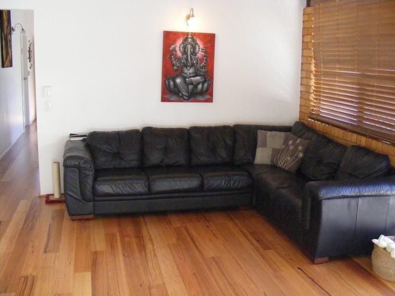 10 Kowandi Street, Wurtulla QLD 4575