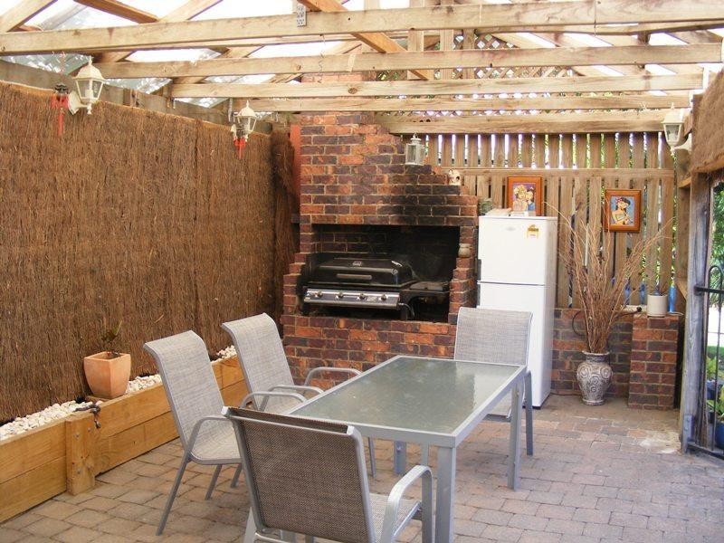 10 Kowandi Street, Wurtulla QLD 4575