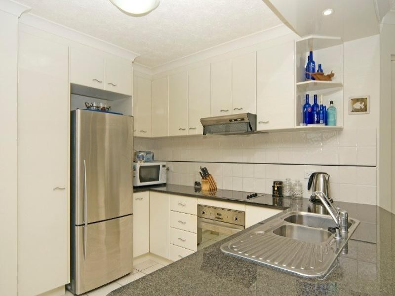 Unit 2 104 Pacific Boulevard, Buddina QLD 4575