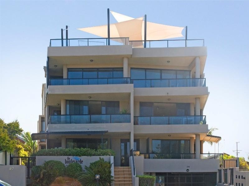 Unit 2 104 Pacific Boulevard, Buddina QLD 4575