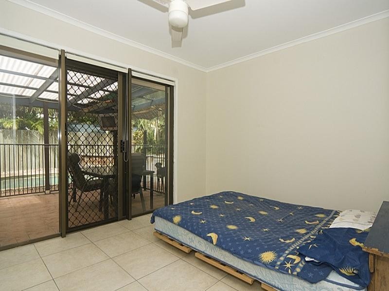 32 Browning Boulevard, Battery Hill QLD 4551
