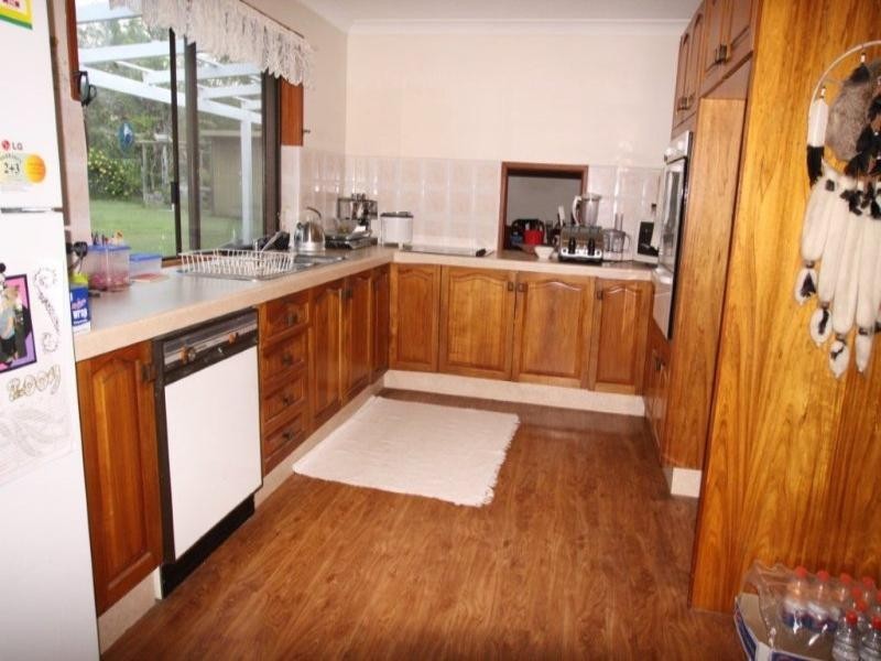 11 Lexington Drive, Little Mountain QLD 4551