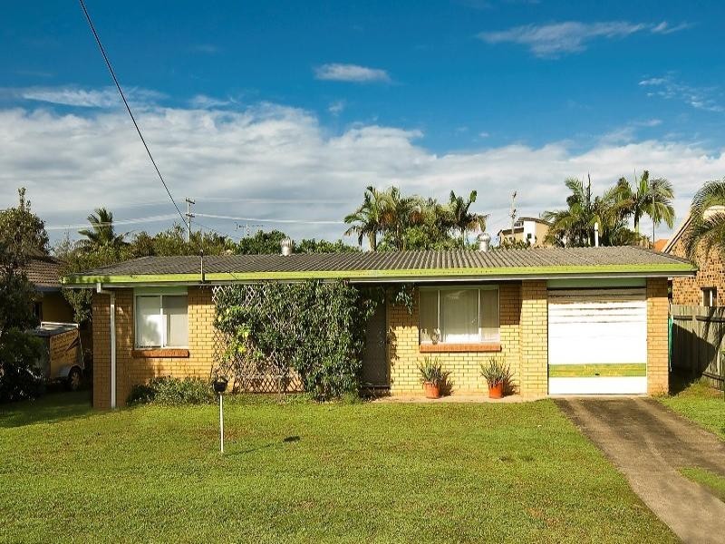 7 Dalpura Street, Buddina QLD 4575
