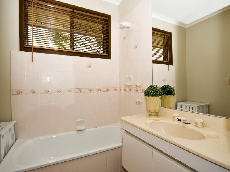 4 Nardu Court, Currimundi QLD 4551