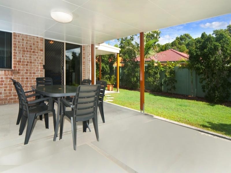 6 Livistona Crescent, Currimundi QLD 4551