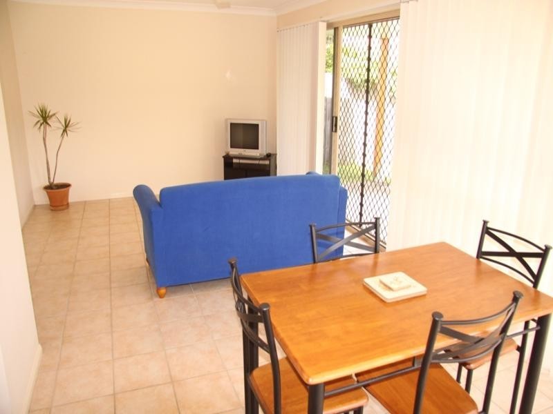 6 Livistona Crescent, Currimundi QLD 4551