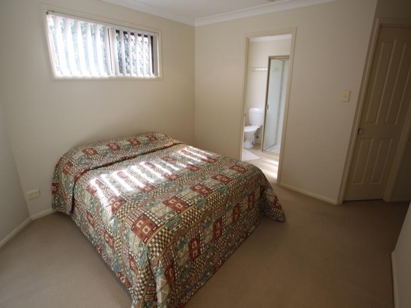 6 Livistona Crescent, Currimundi QLD 4551