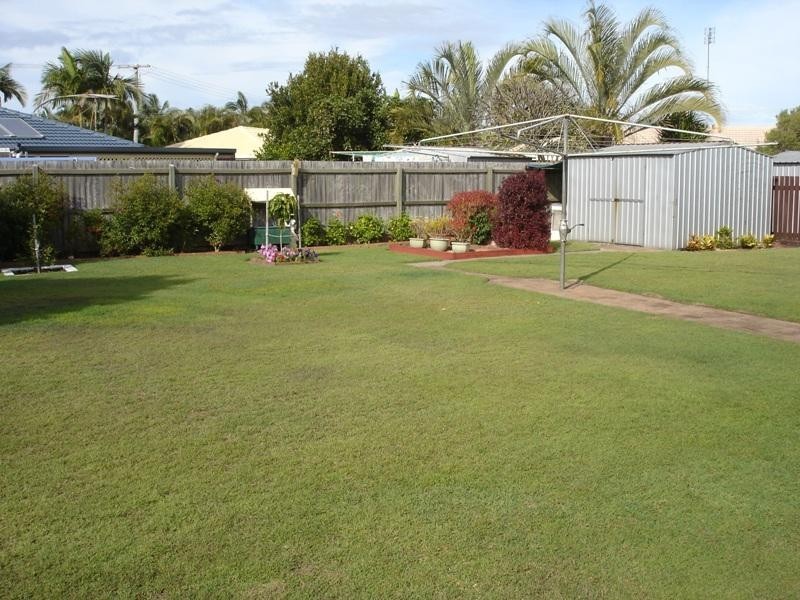 49 Sunbird Chase, Parrearra QLD 4575