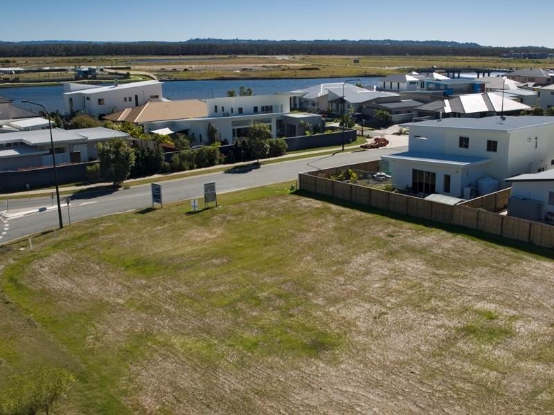 1 Tiller Street, Wurtulla QLD 4575
