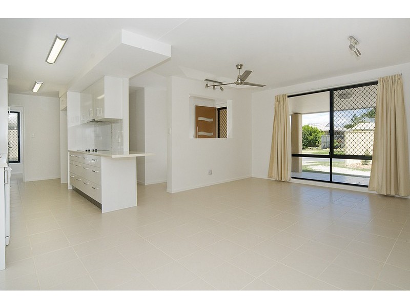 100 Piringa Street, Wurtulla QLD 4575