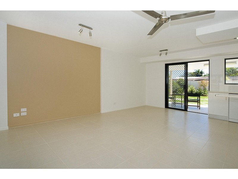 100 Piringa Street, Wurtulla QLD 4575