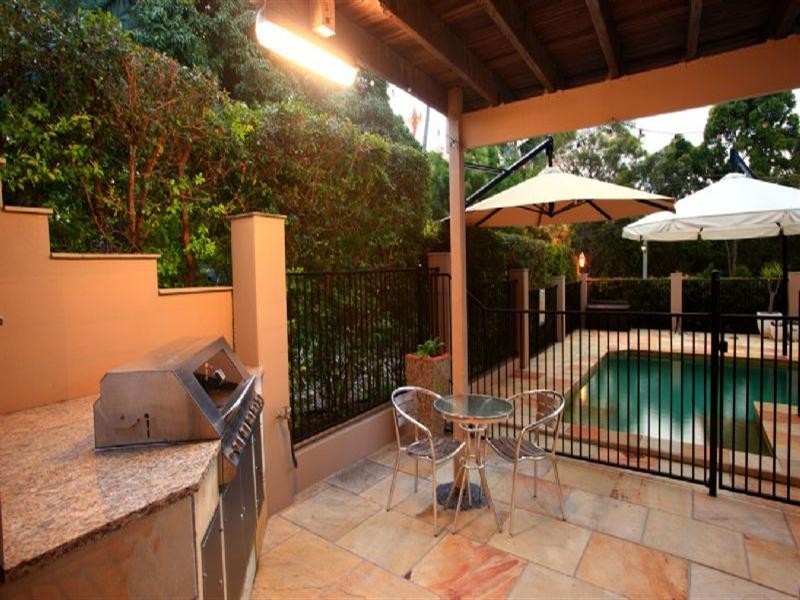 88 Sunset Drive, Little Mountain QLD 4551