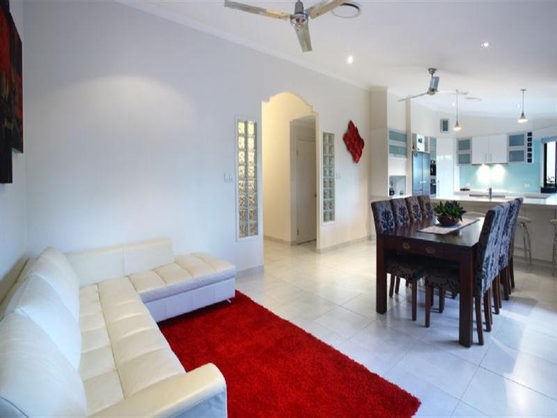 88 Sunset Drive, Little Mountain QLD 4551