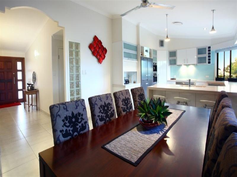 88 Sunset Drive, Little Mountain QLD 4551