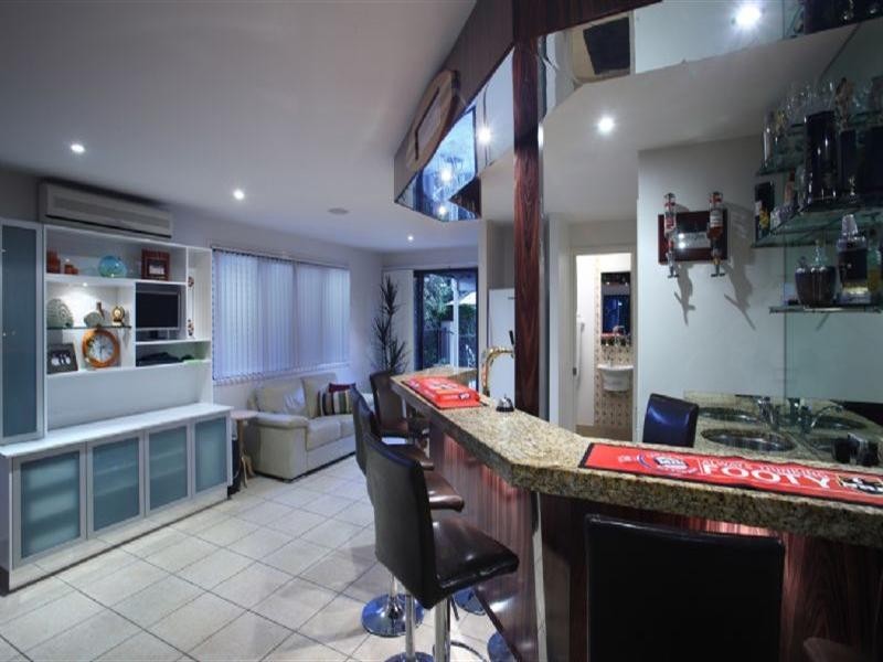 88 Sunset Drive, Little Mountain QLD 4551