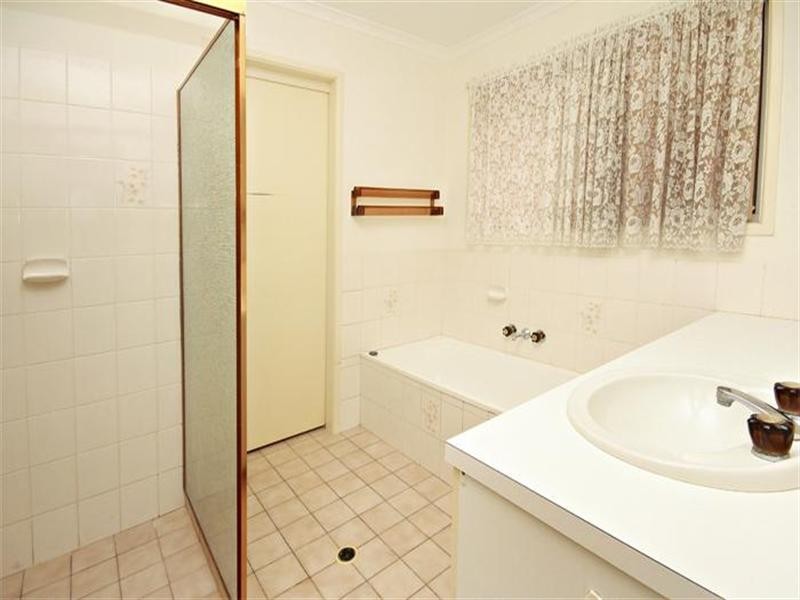 15 Regatta Boulevard, Wurtulla QLD 4575