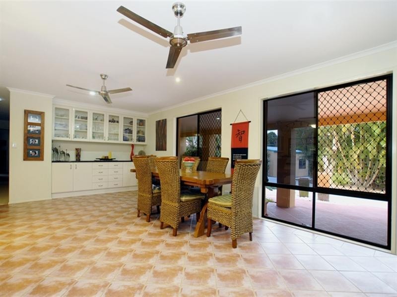 3 Brolga Court, Little Mountain QLD 4551