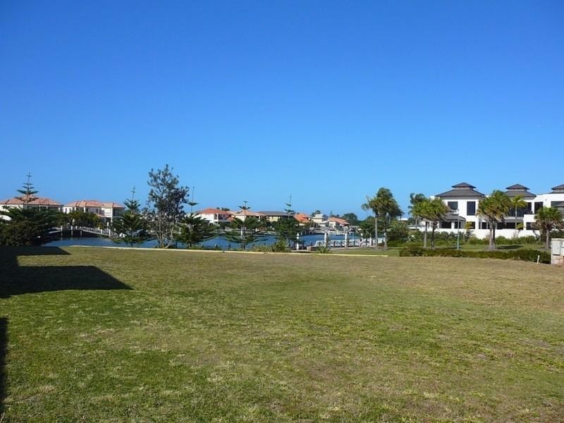 21 Cocos Court, Parrearra QLD 4575