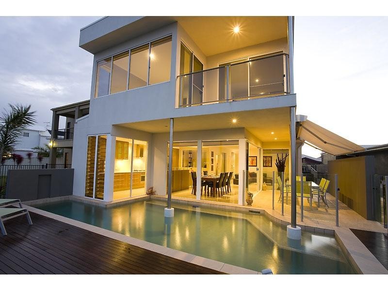 8 Antigua Court, Parrearra QLD 4575