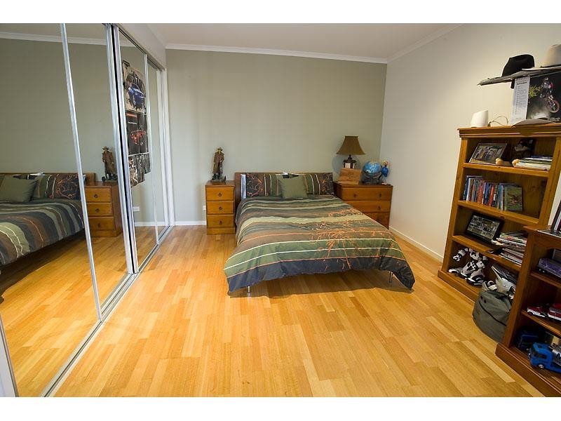 8 Antigua Court, Parrearra QLD 4575