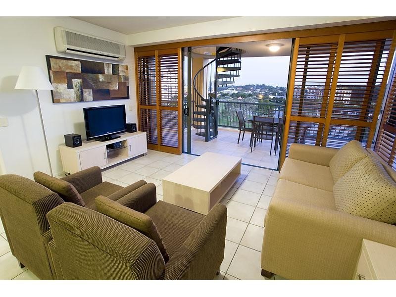 Penthouse 623 ‘Lagoons’ 10 Okinja Road, Alexandra Headland QLD 4572