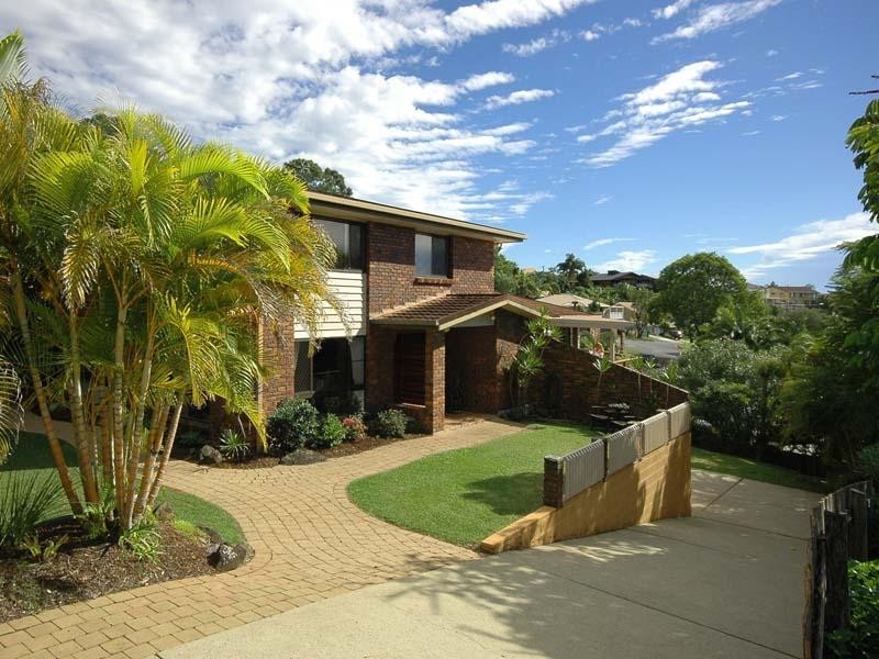 4 Hyden Court, Elanora QLD 4221