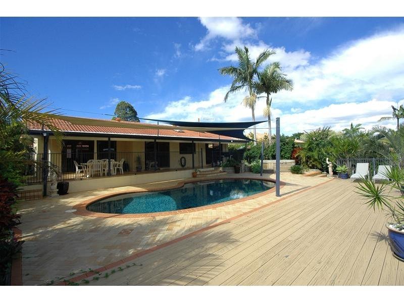 Palm Beach QLD 4221