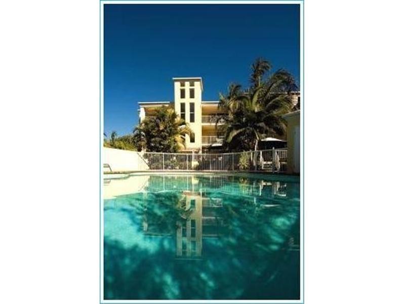 9/16 Djerral Avenue, Burleigh Heads QLD 4220