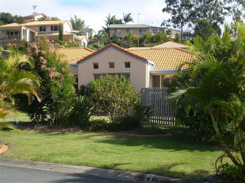 11 Tarrabool Drive, Elanora QLD 4221