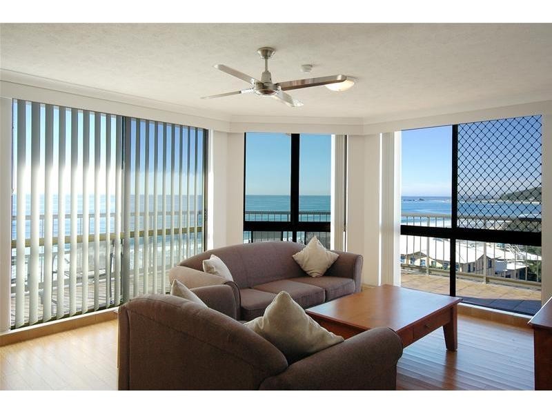 27 1111 Gold Coast Highway, Palm Beach QLD 4221