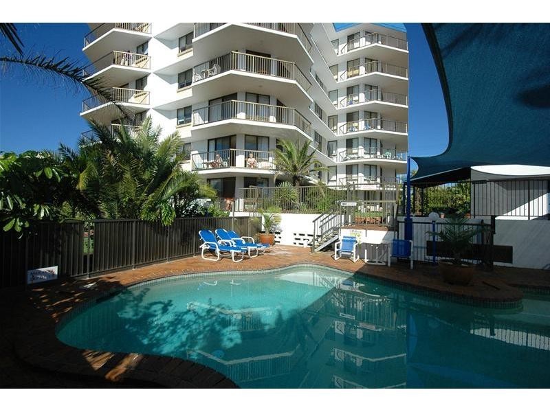 27 1111 Gold Coast Highway, Palm Beach QLD 4221