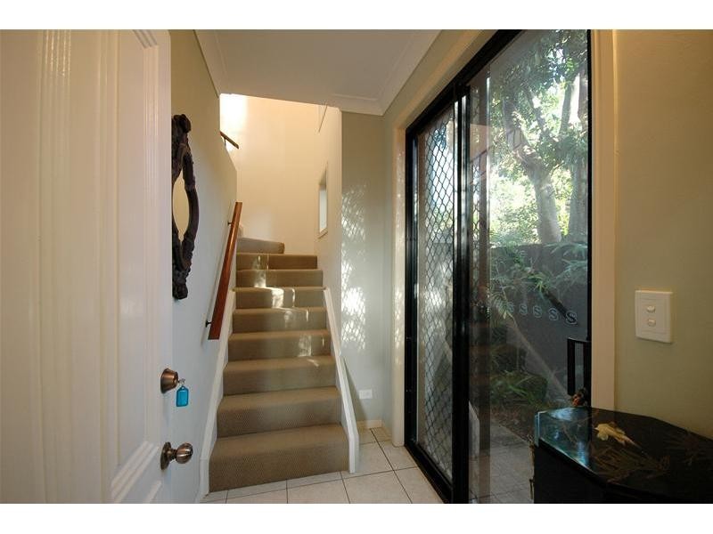 4/1246 Gold Coast Highway, Palm Beach QLD 4221
