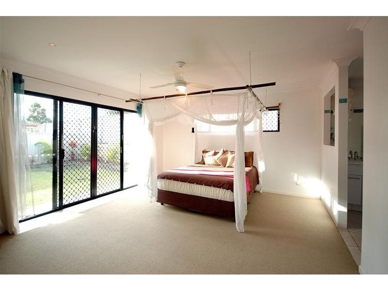 9 Asperia Street, Reedy Creek QLD 4227