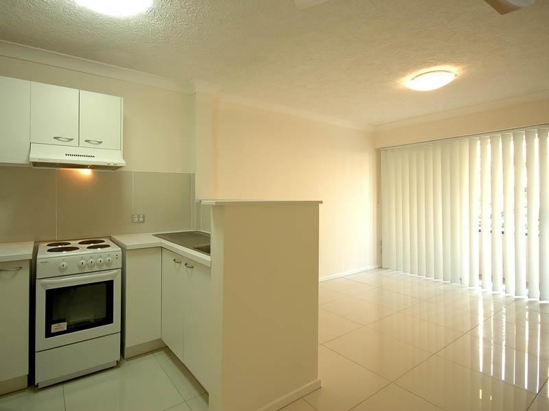 18/43 Cypress Avenue, Surfers Paradise QLD 4217