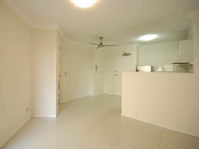 18/43 Cypress Avenue, Surfers Paradise QLD 4217