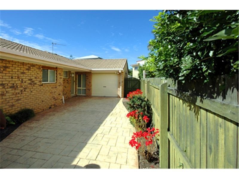 2/81 Laguna Avenue, Palm Beach QLD 4221