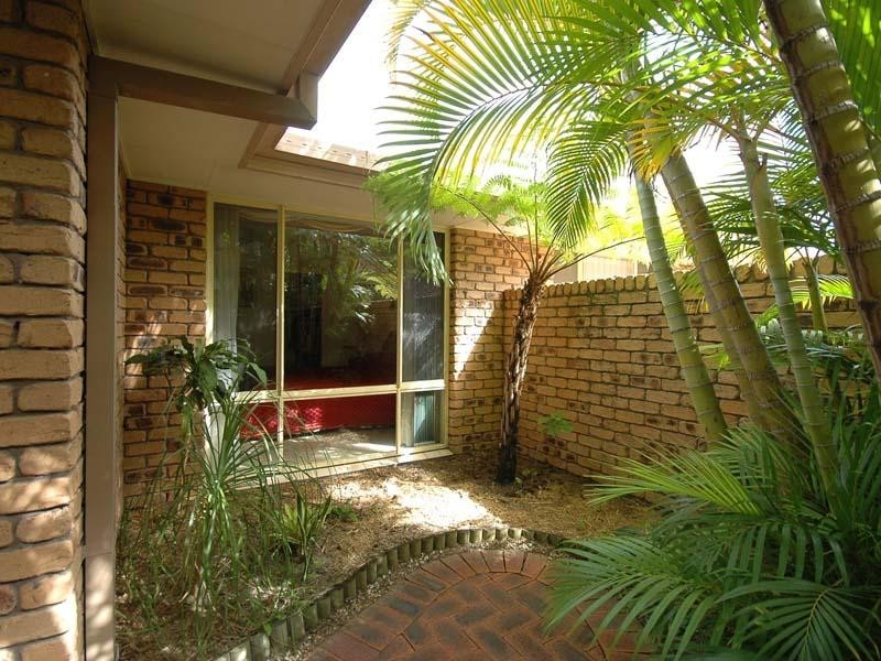 2/81 Laguna Avenue, Palm Beach QLD 4221