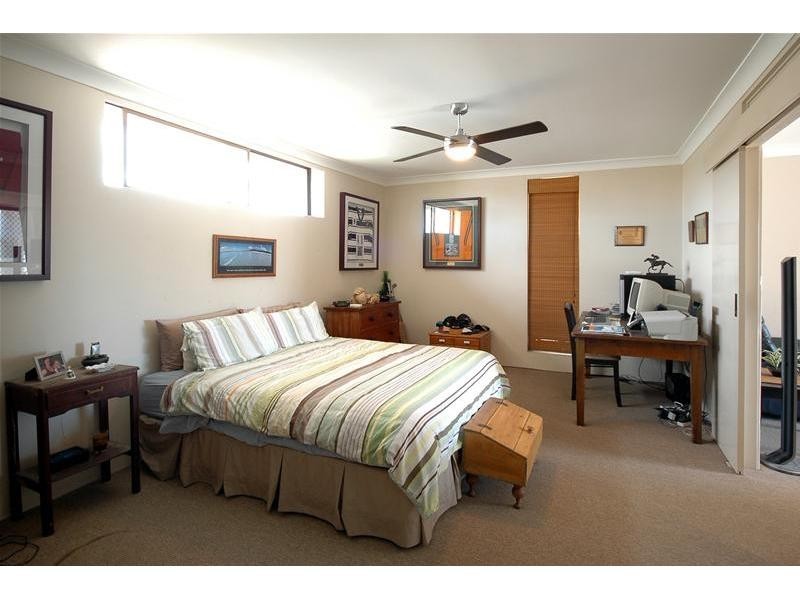 4/7 Nyrang Avenue, Palm Beach QLD 4221